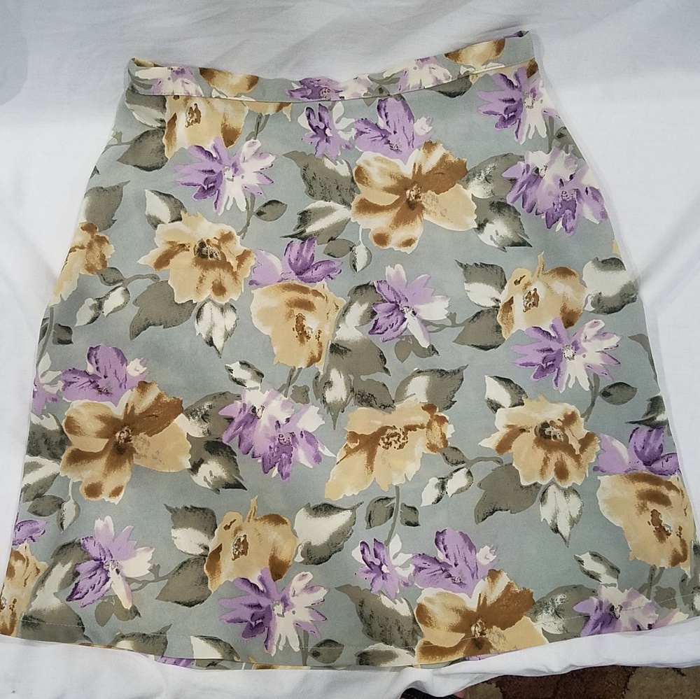 A. Byers classy skirt